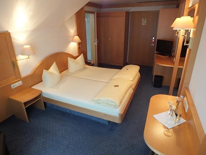 Achkarrer Krone Otel Achkarren Dış mekan fotoğraf