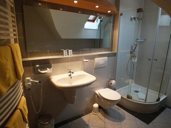 Achkarrer Krone Otel Achkarren Dış mekan fotoğraf