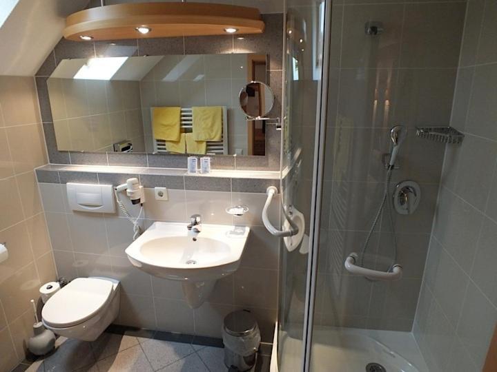 Achkarrer Krone Otel Achkarren Dış mekan fotoğraf